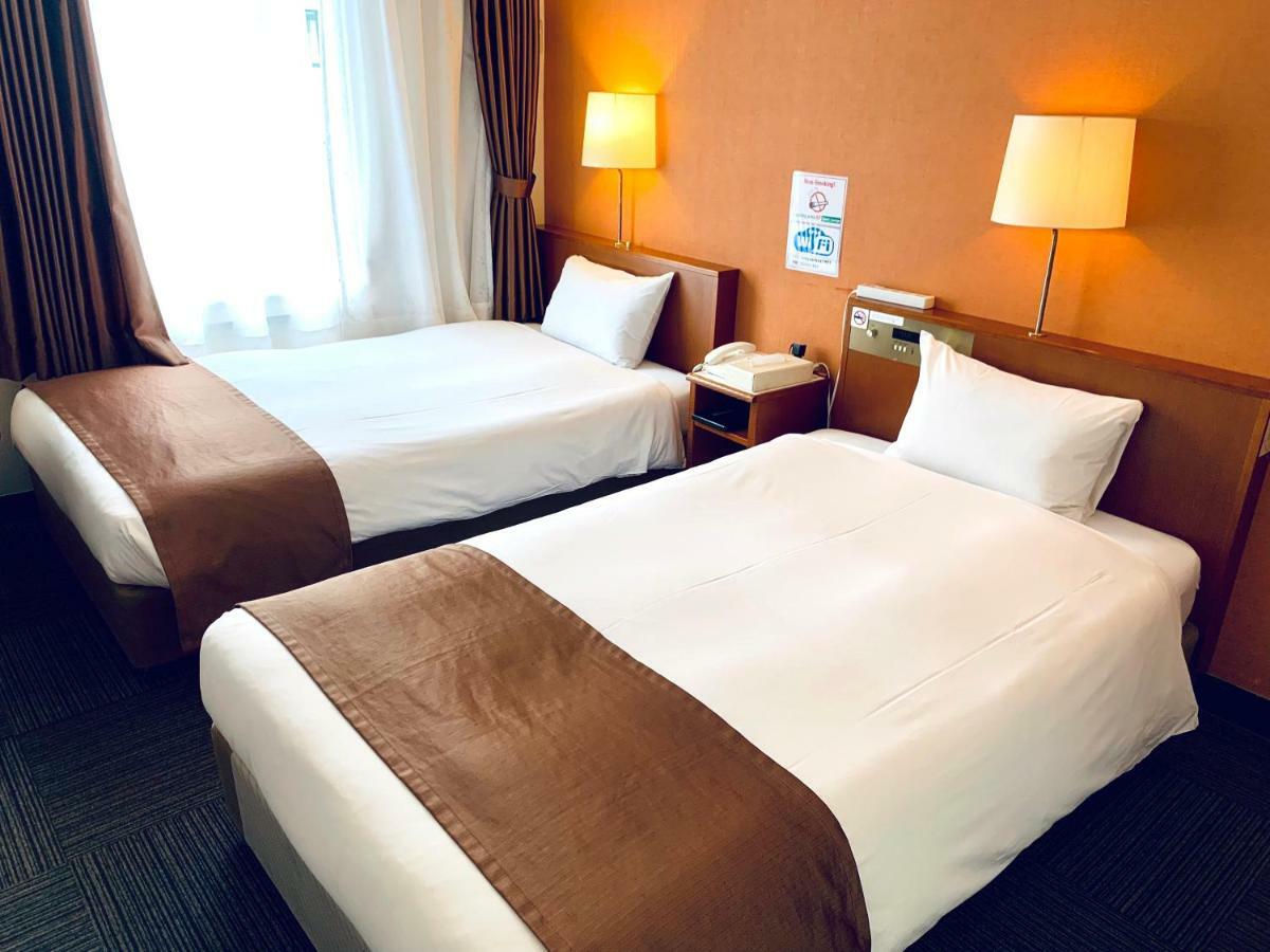Tokyo Plaza Hotel Kültér fotó