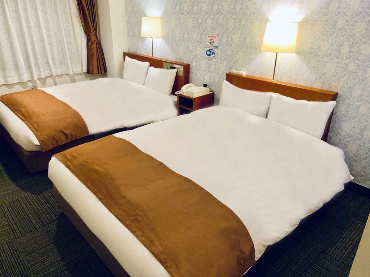 Tokyo Plaza Hotel Kültér fotó