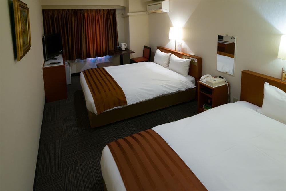 Tokyo Plaza Hotel Kültér fotó